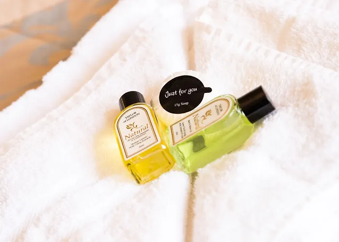 Almorah Saint Helier Jersey